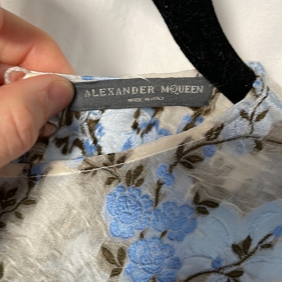 Alexander McQueen sheer floral peplum blouse - Picture 4 of 5